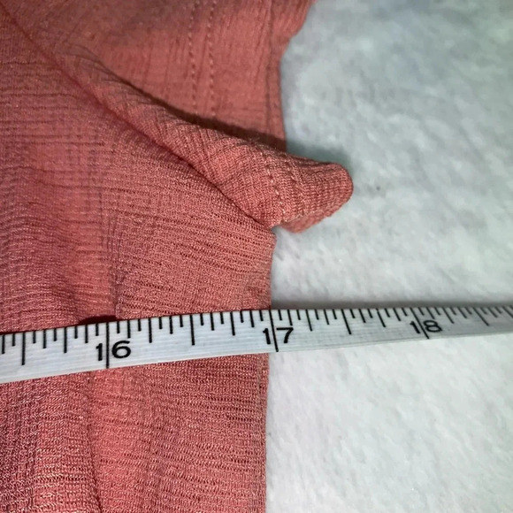 LC Lauren Conrad peach/cream size small top - Picture 5 of 7